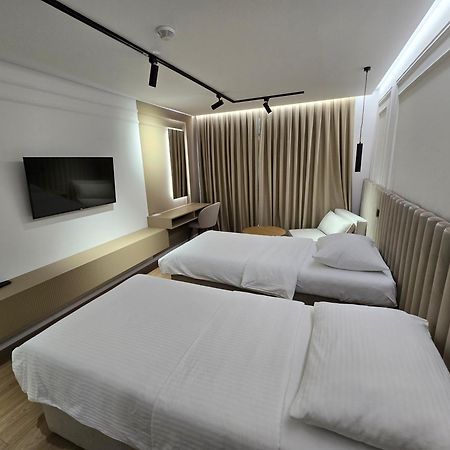 Hotel In Zepce エクステリア 写真