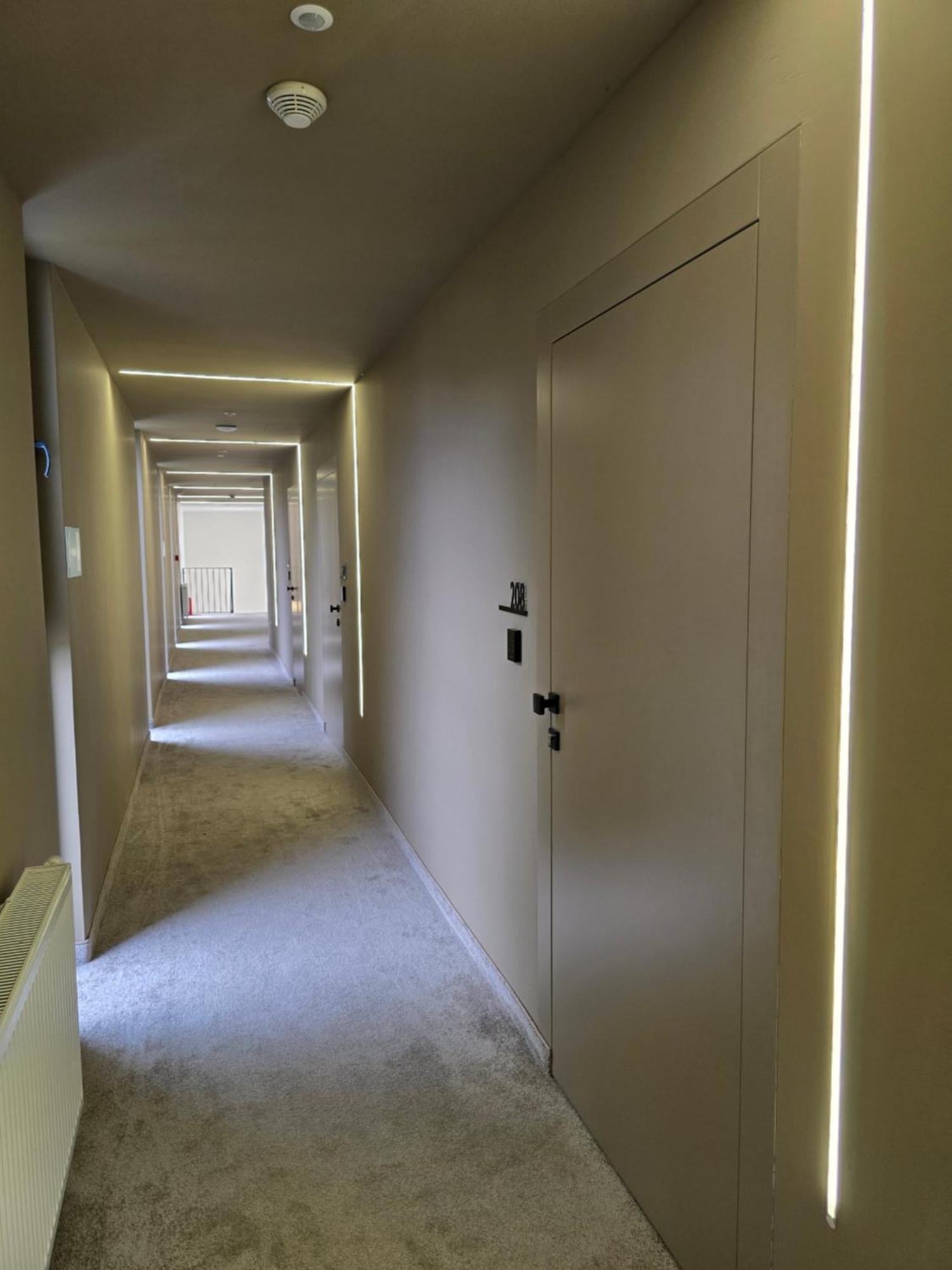 Hotel In Zepce エクステリア 写真